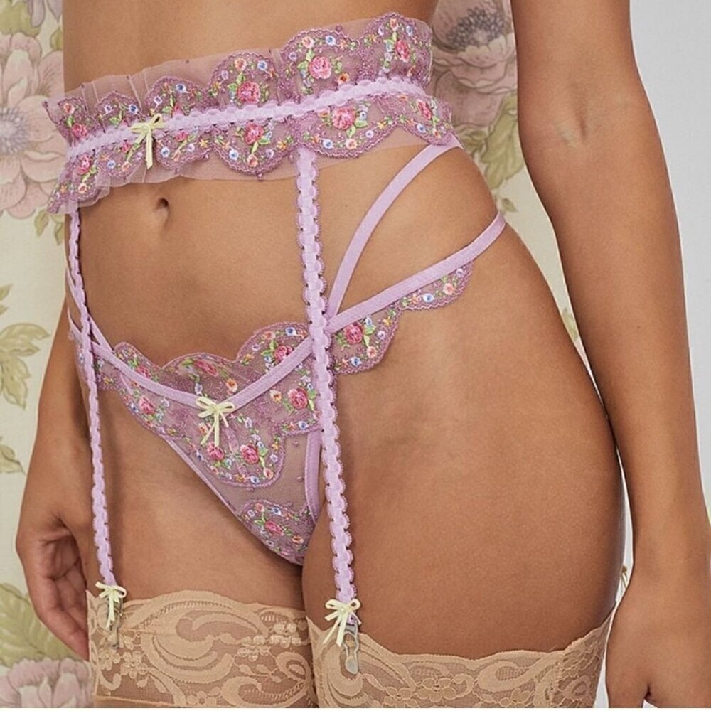NWT For Love & Lemons Daphne Embroidered Glitter Floral Purple Garter Belt - Med